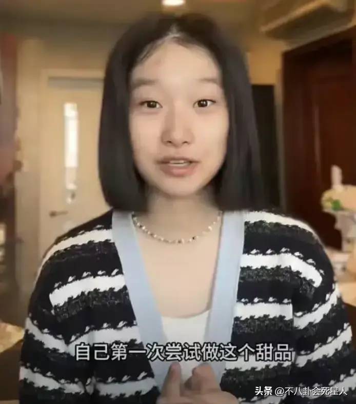 文章女儿素颜出镜，落落大方颜值却被诟病，意外曝光千万豪宅