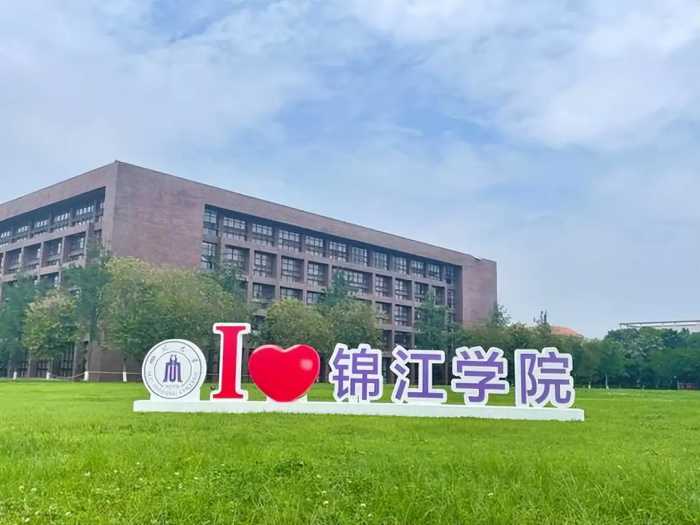 中国100所独立学院排行榜！渤海学院排名第七，嘉庚学院跻身前四