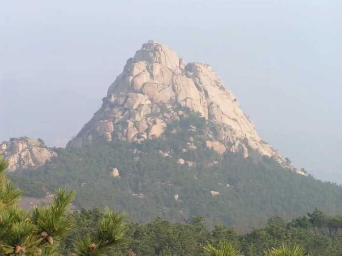 走山看海 ‖ 钟灵鳌山有奇石